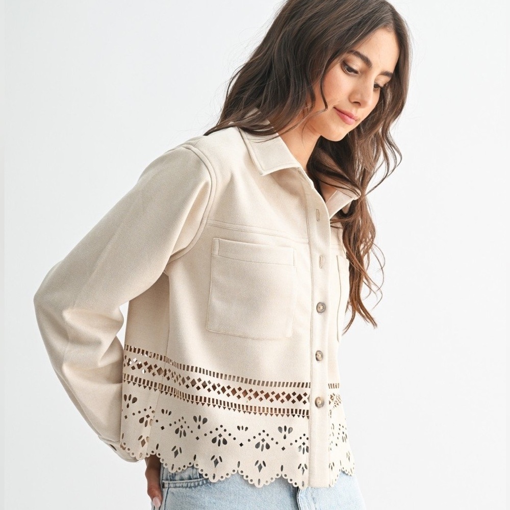 Boutique Laser-Cut Hem Jacket – Cream - Picture 3 of 4